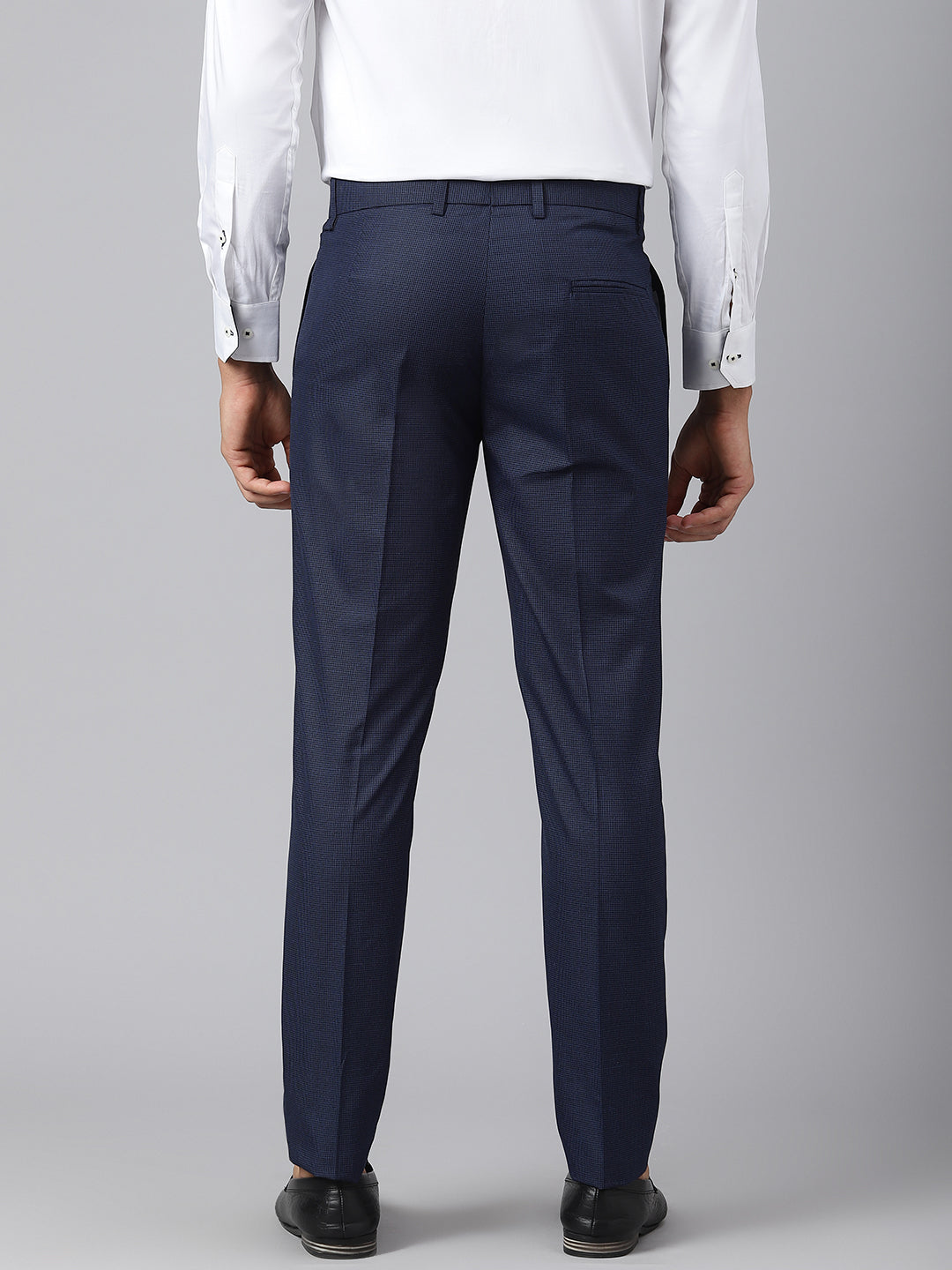 Buy Men Navy Solid Slim Fit Formal Trousers Online - 580917 | Peter England